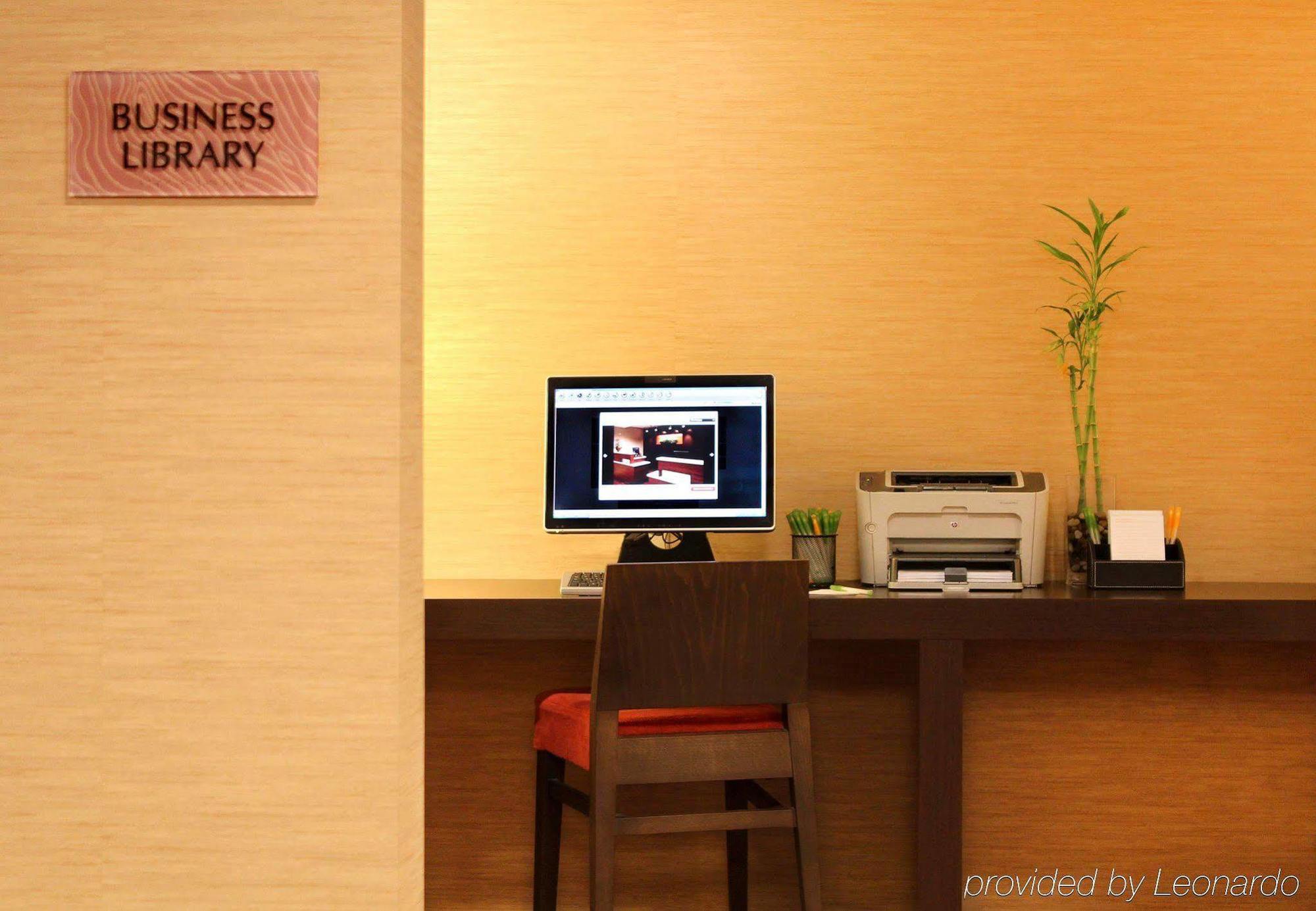 Courtyard By Marriott Portland City Center Exterior foto